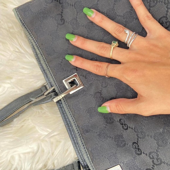 Authentic Rare Gucci Monogram Medium Tote Bag - Picture 2 of 4